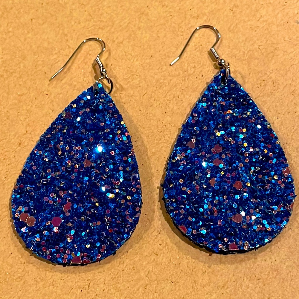 🎉💙Vanna Blue Glitter Teardrop Earrings Game Days
